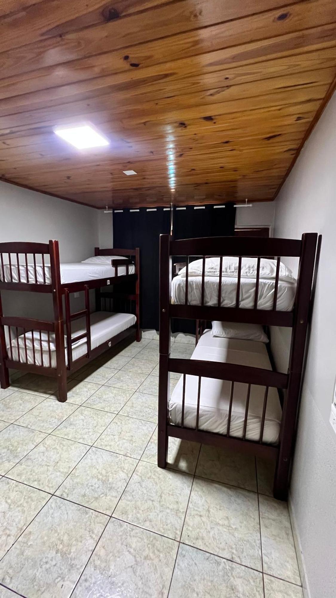 Hostel Peter Pan Puerto Iguazú Kültér fotó